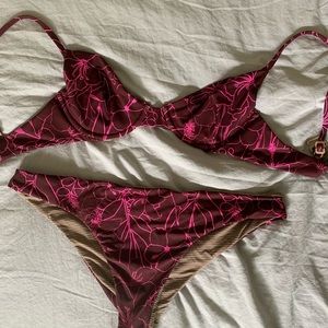 Manhattan top and Makai bottoms Neon Paradise